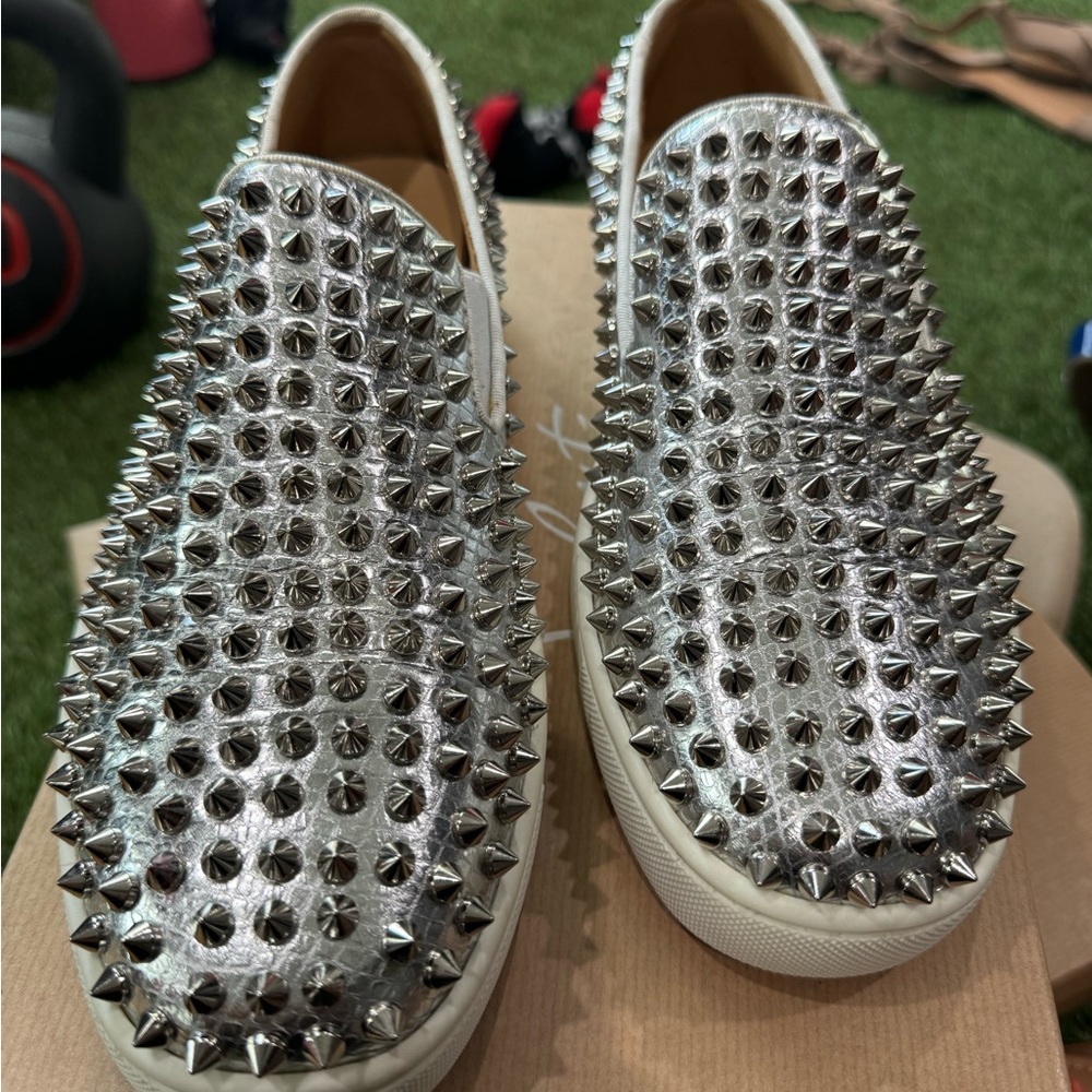 COPY - Christian louboutin
